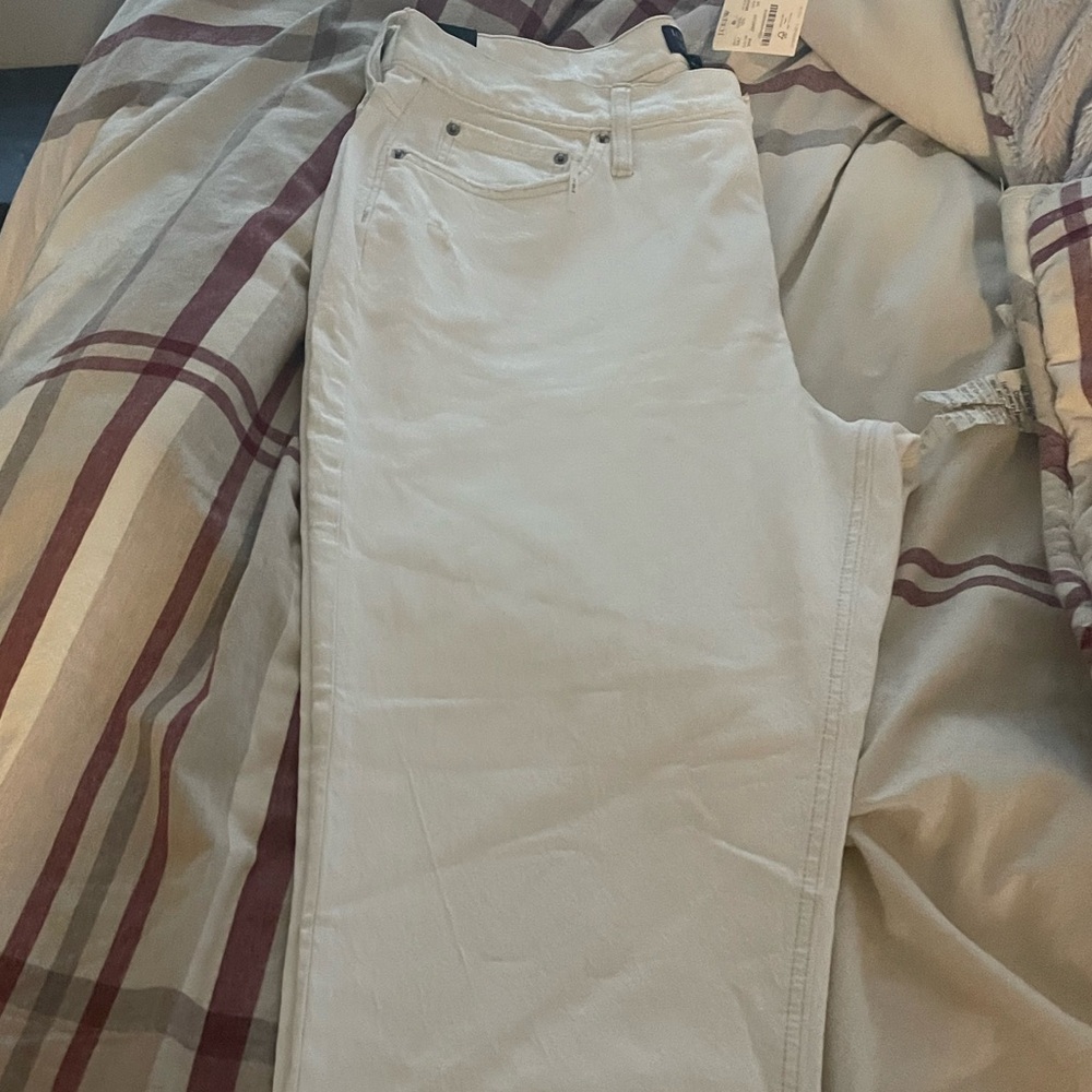 NWT JCrew High-Rise Straight Jeans Size 33